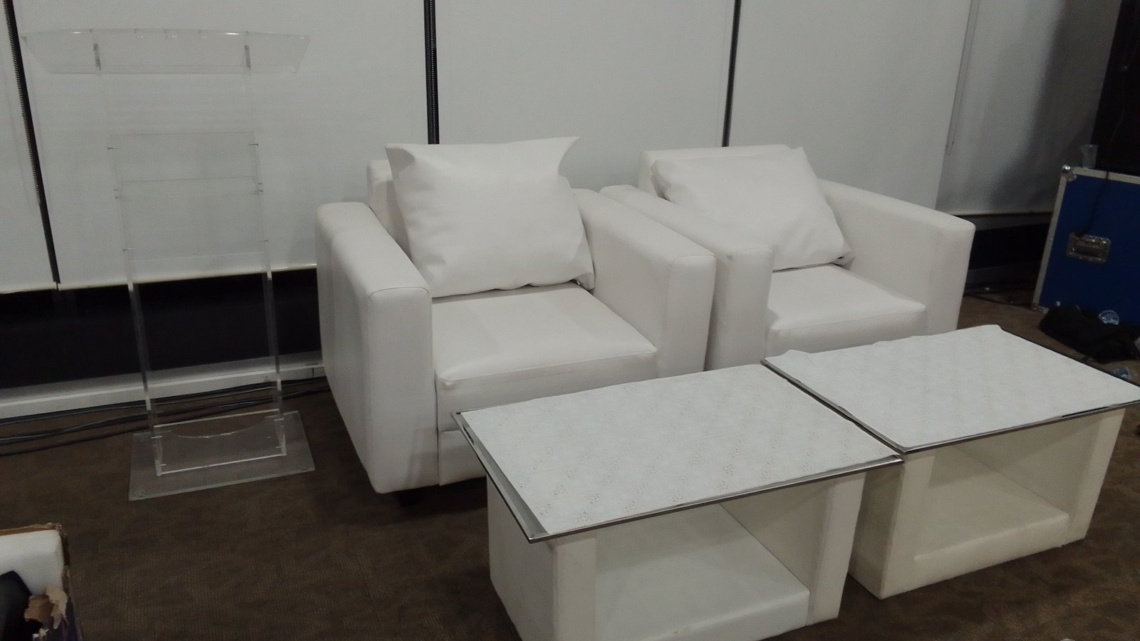 SEWA SOFA NEGLASARI DI TANGGERANG 